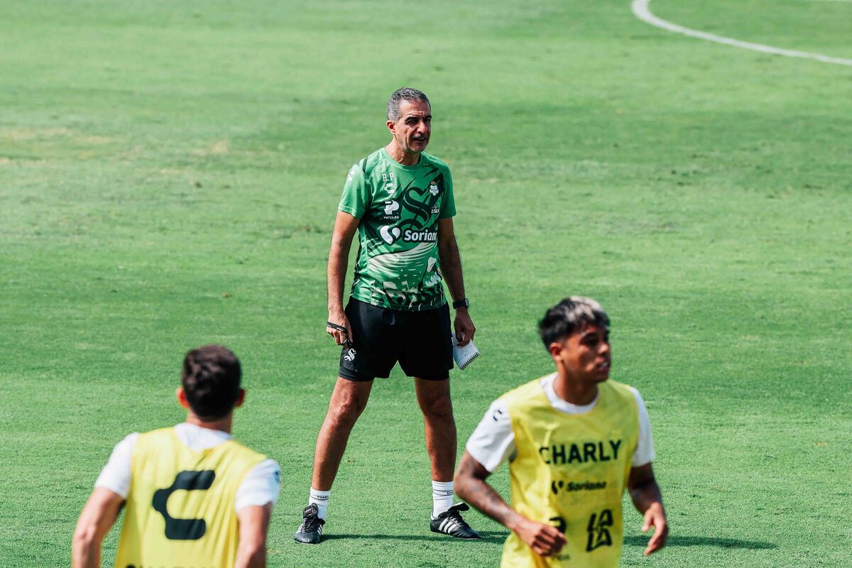 Santos Laguna afina detalles para su debut ante Rayados. | Tomada de: www.facebook.com/clubsantos