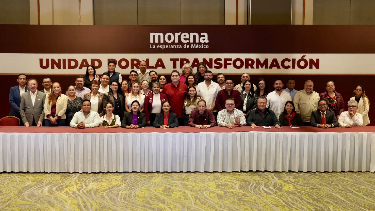 Ariadna Montiel junto a los presidentes de los Comités Ejecutivos Estatales de Morena. | Foto: Facebook