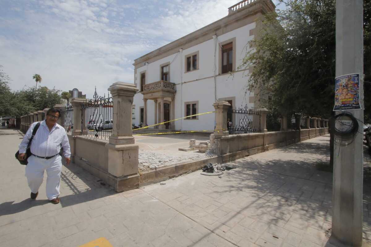 Barda de la Casa de Cantera será repuesta siguiendo los lineamientos del INAH: Antonio Méndez (Manuel Guadarrama)