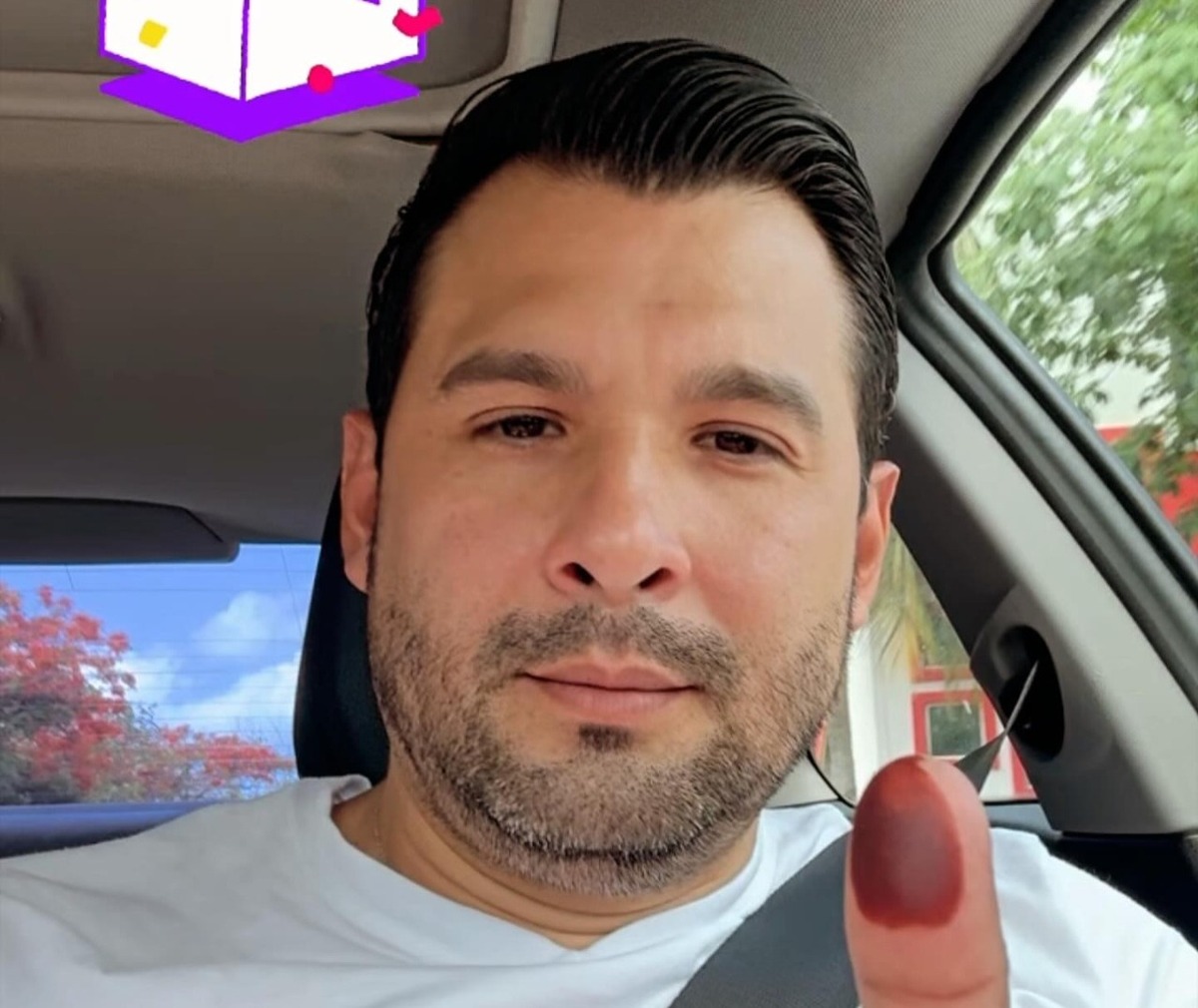 Emigdio Morales Mézquita, funcionario de la DPRIS en Tulum, es señalado por comerciantes por extorsión. | Foto: Especial