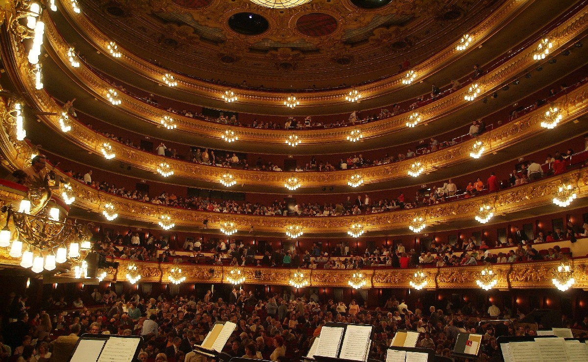Interior del Gran Teatro del Liceu de Barcelona. (Wikimedia Commons)