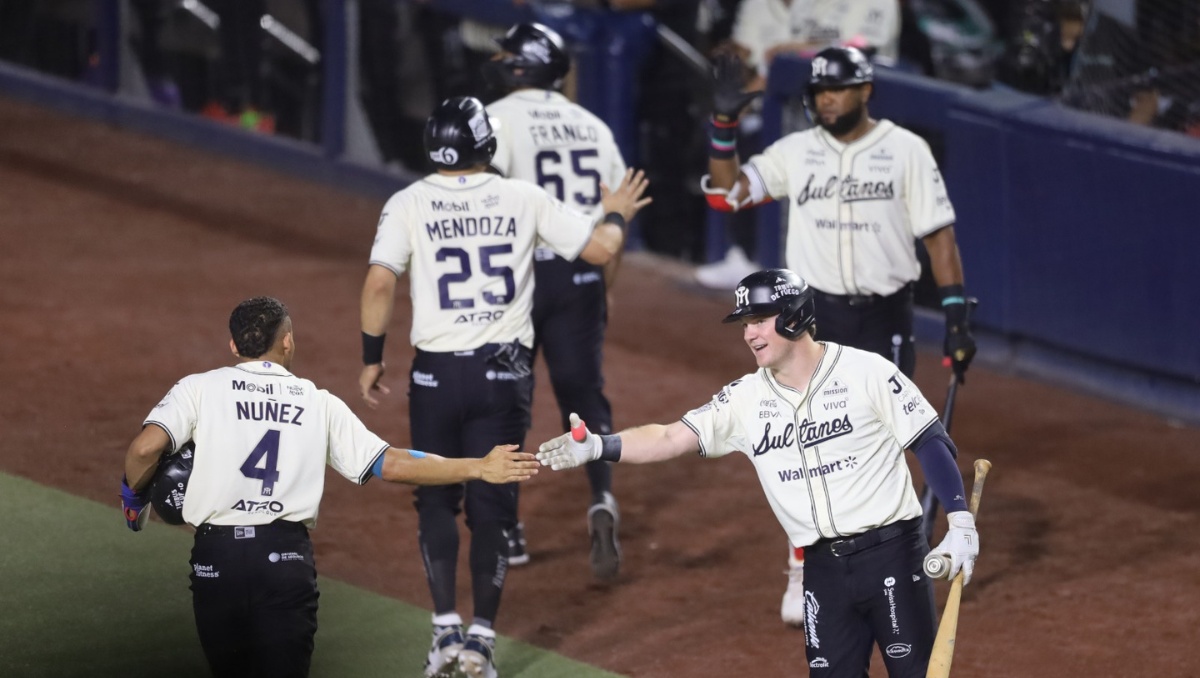 Sultanes se quedan con la serie ante Acereros y sube a la tercera plaza de la Zona Norte (Roberto Alanís)