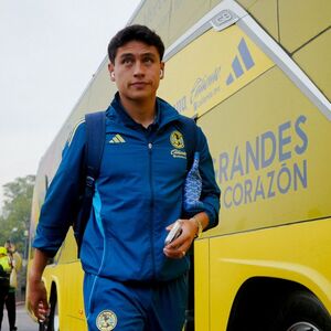 Ramón Juárez, defensa del América, aseguró que el plantel de las Águilas ya no piensa en la etapa del tricampeonato pues quieren escribir historia nueva.