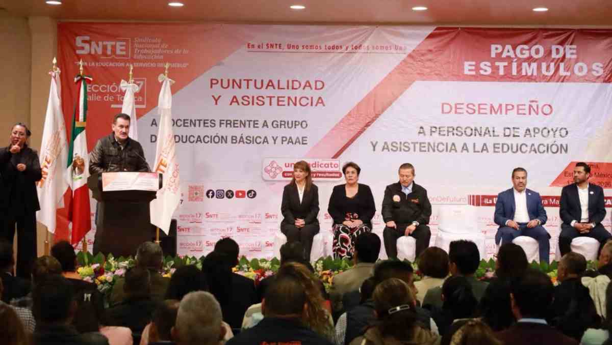 Los apoyos se entregaron este viernes en las oficinas regionales de Lerma. | Foto: Especial