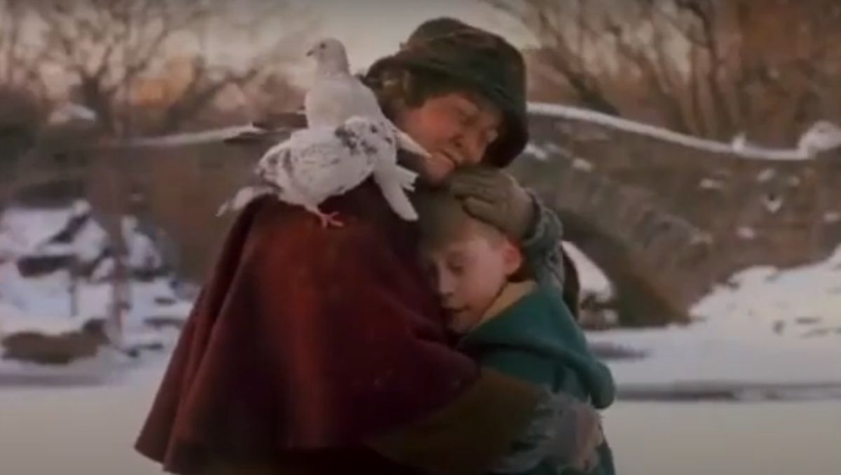 Brenda Fricker junto a Macaulay Culkin en Mi Pobre Angelito 2 | Especial