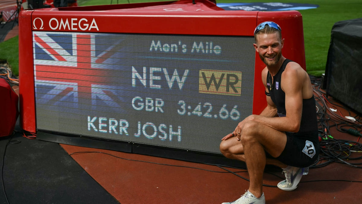 ¡Récord histórico! Josh Kerr rompe la legendaria marca de Hicham El Guerrouj en la milla. (Agencia AFP)