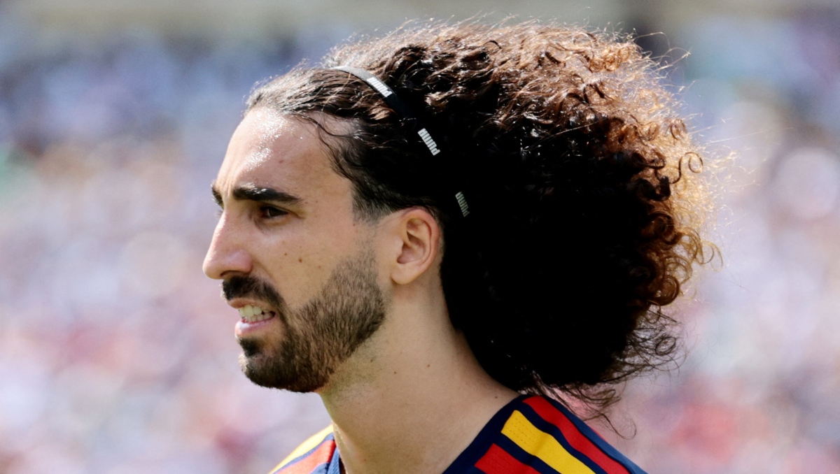 Marc Cucurella prometió tatuarse el rostro de Luis de la Fuente tras ganar el Mundial (Reuters)