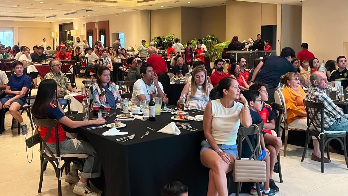 Final del Mundial impulsa ventas en restaurantes del sur de Tamaulipas. (Yazmín Sánchez)