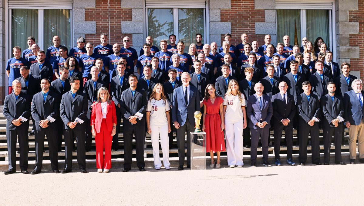 La Familia Real recibe a la Selección de España tras conquistar campeonato del Mundial (AP)