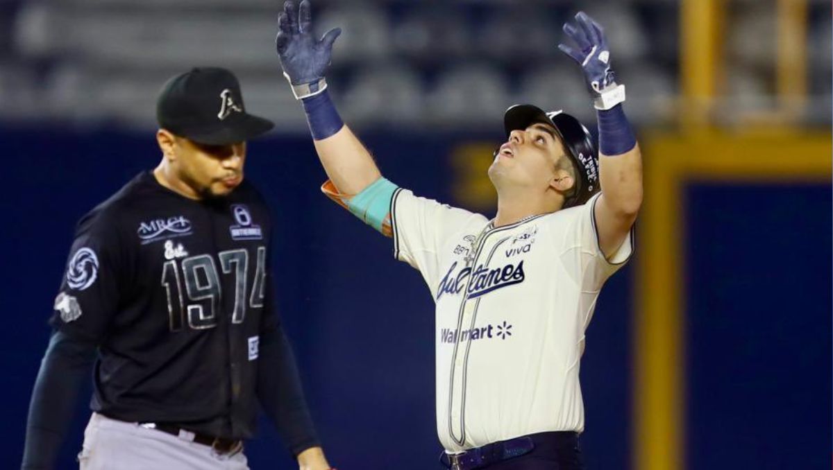 Víctor Mendoza amenaza el Top 5 histórico de cuadrangulares de Sultanes. (X @SultanesOficial)