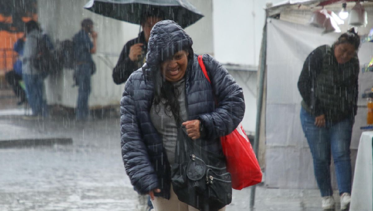 Diversas zonas del Estado de México se enfrentarán a chubascos y rachas de viento fuertes. | Foto: Cuartoscuro