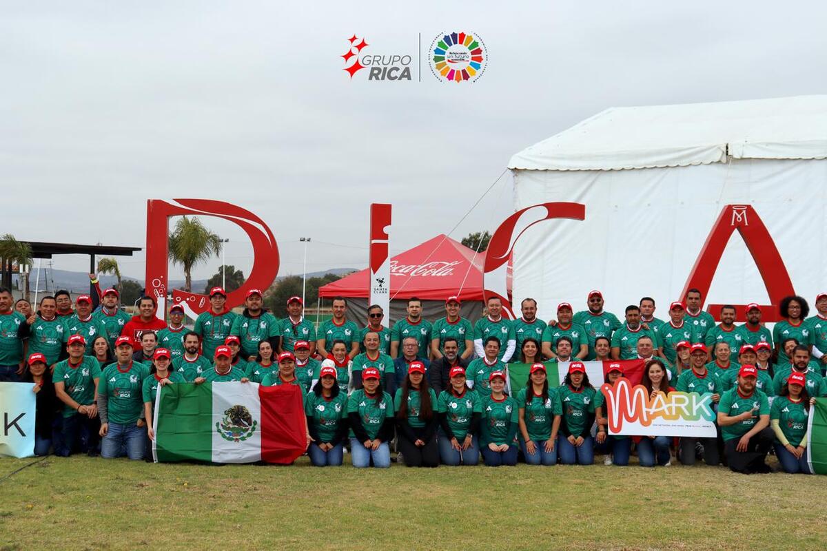 Grupo Rica recupera más de 100 millones de botellas durante 2025. (Cortesía Grupo Rica)