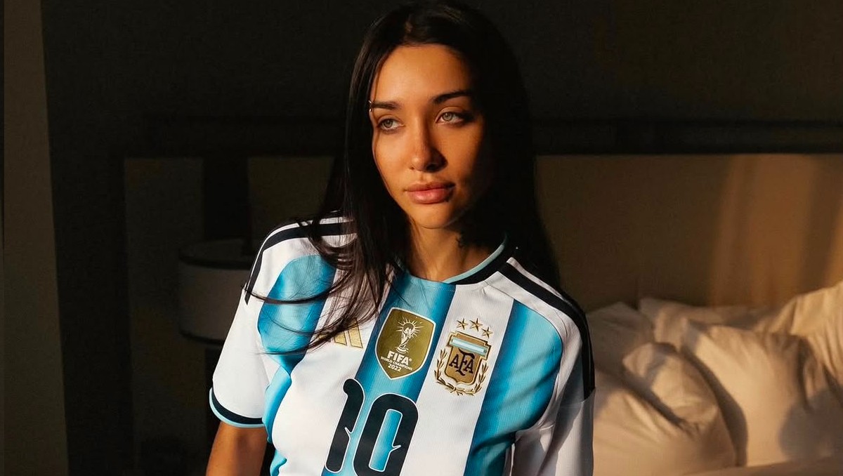 María Becerra reacciona a criticas contra aficionados argentinos (IG)