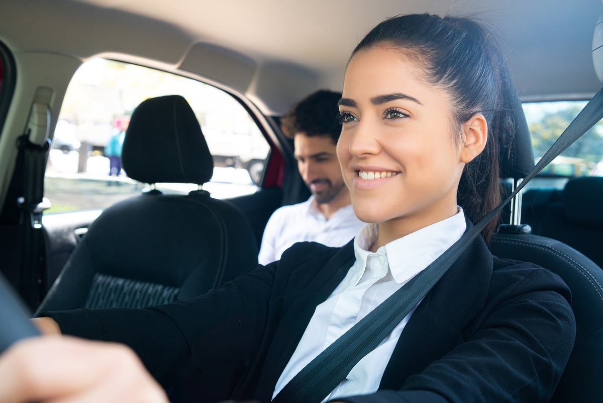 Plataformas como Uber y DiDi se convirtieron en el motor de traslado clave para turistas y locales. | Foto: Pixabay