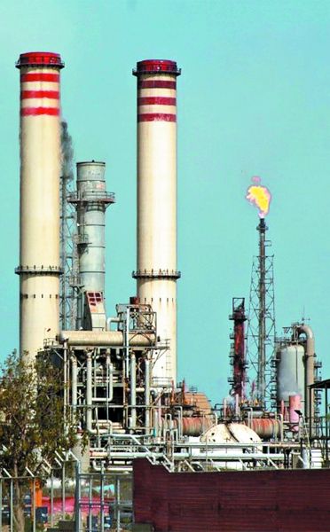 Refinería El Palito, de la empresa estatal Pdvsa. Especial