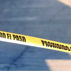 Dos ataques armados ocurridos casi al mismo tiempo dejaron dos hombres muertos y una mujer herida por arma de fuego.