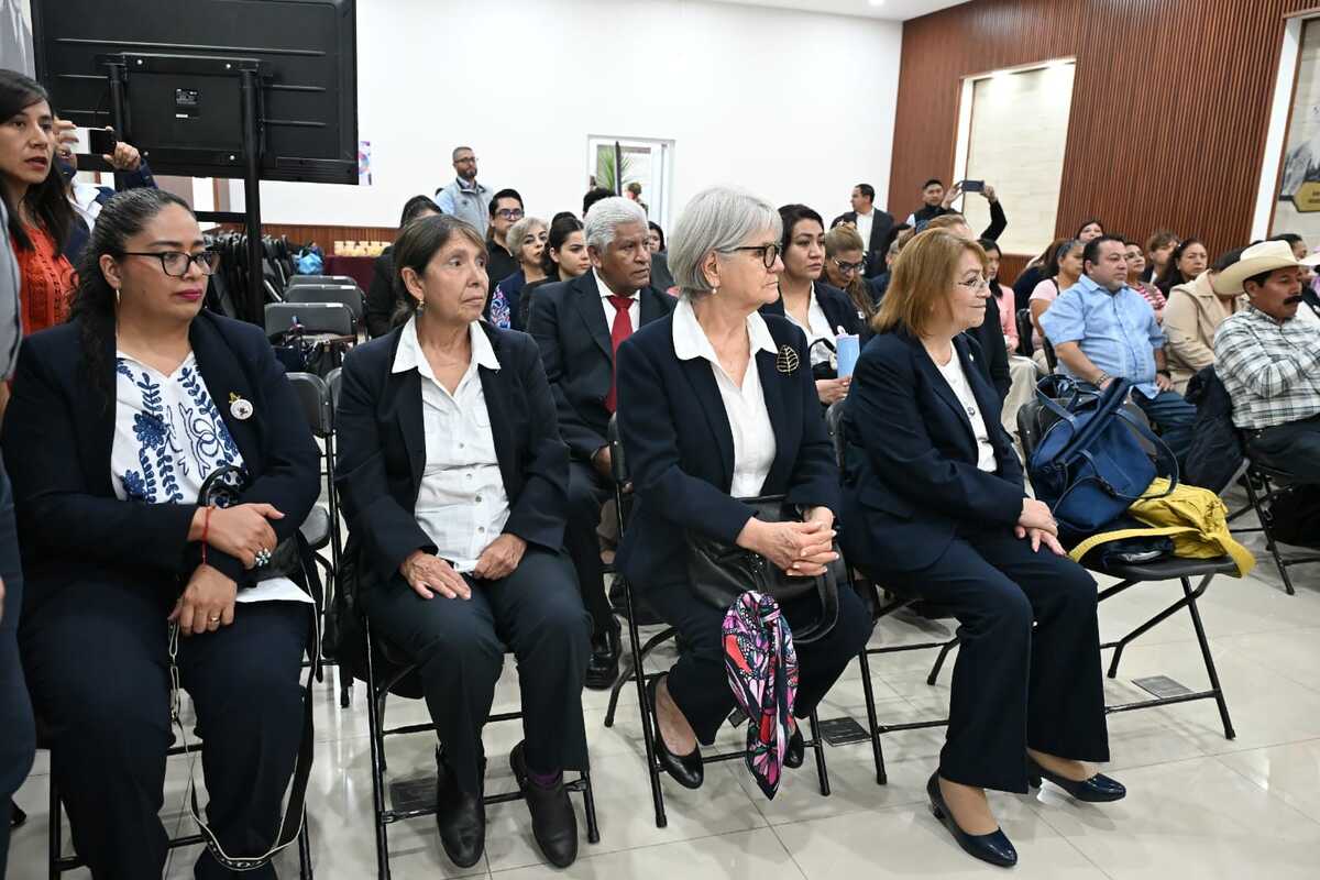 Congreso reúne a lideresas y anuncia iniciativa para paridad en alcaldías. (Cortesía Congreso de Hidalgo)