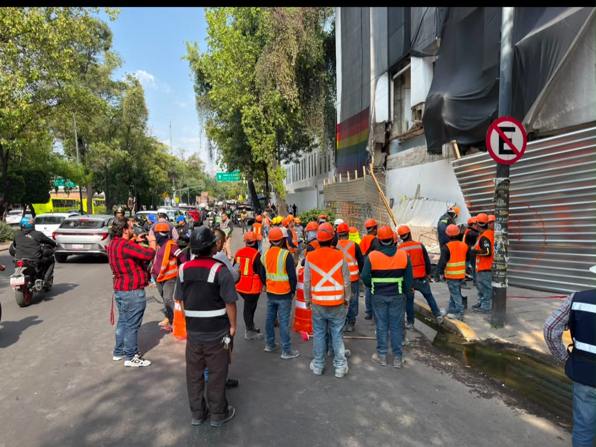 Elementos de seguridad llegaron a la zona. (Foto: especial)