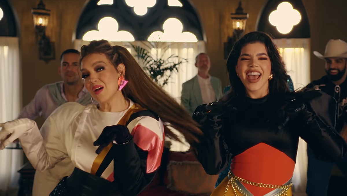 Thalía enciende polémica tras compartir videos con Kenia Os (YT: Thalia)