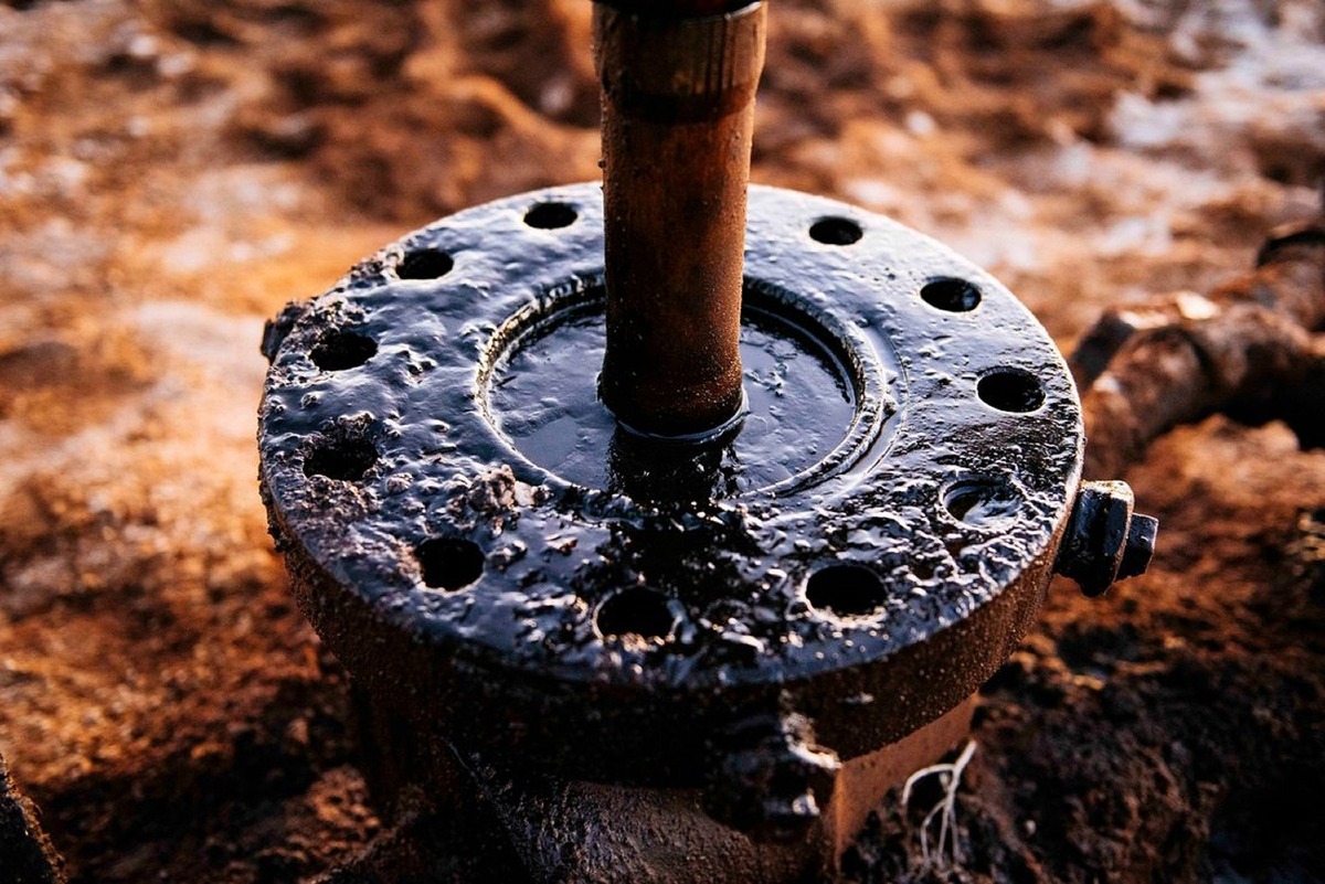 Un petróleo persistentemente elevado seguiría representando un riesgo para la inflación global. (Foto: especial)
