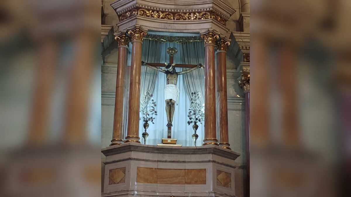 En Saltillo, piden evitar uso de drones en la Catedral de Santiago. | Esmeralda Sánchez.