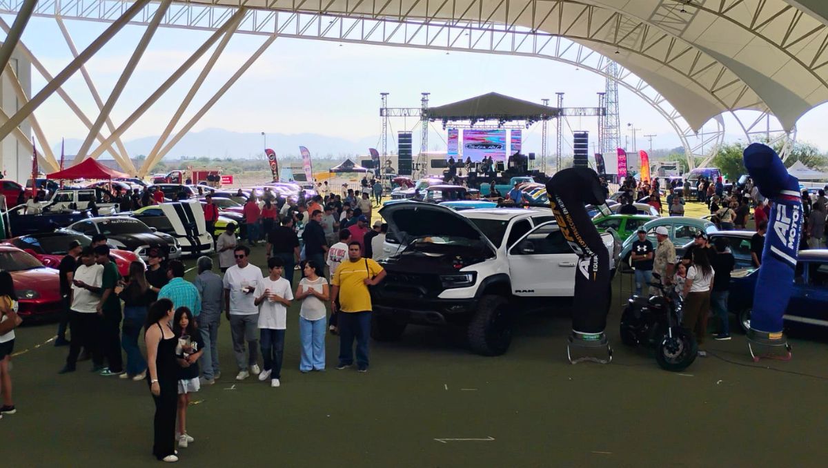 El Centro de Convenciones de Torreón lució lleno con cientos de aficionados que disfrutaron de la exhibición de autos. | Rolando Riestra
