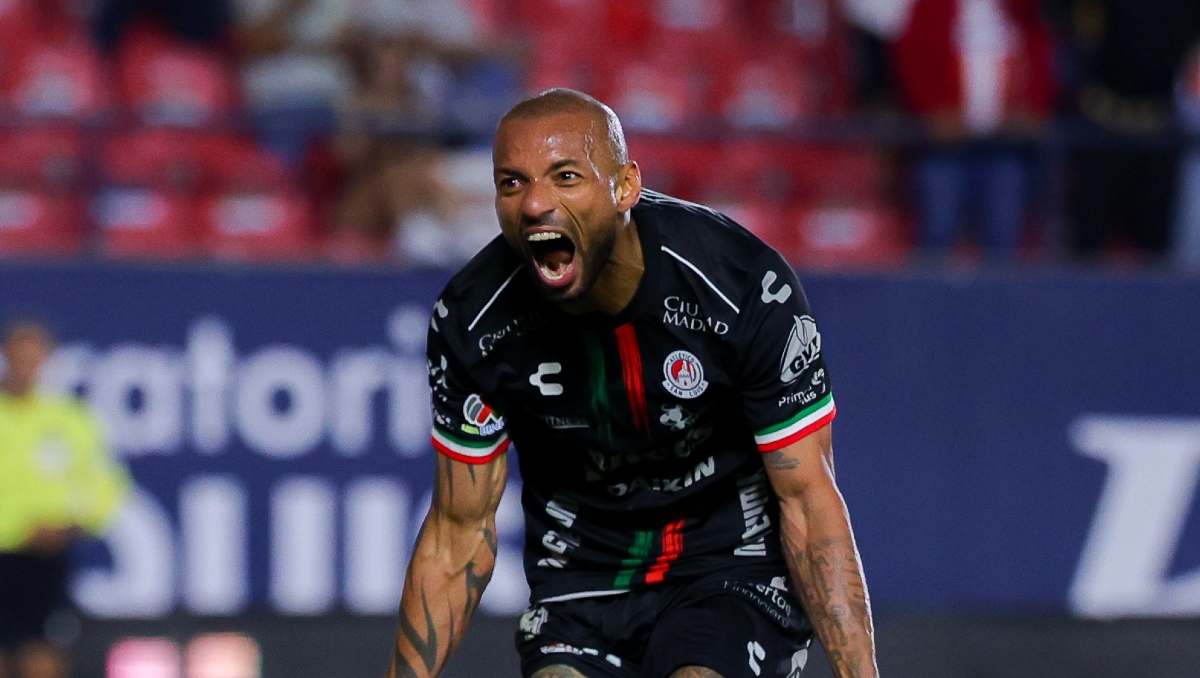 Joao Pedro recibe tres Balones de Oro de la Liga MX (Imago7)