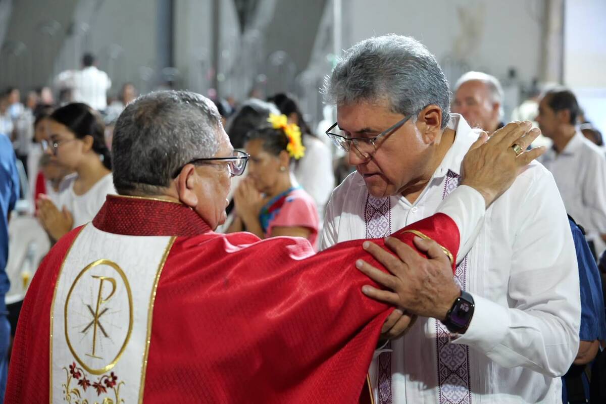 Participa Armando Martínez en las Fiestas Patronales de Santiago Apóstol