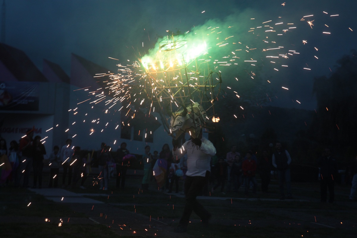 La pirotecnia es una  tradición arraigada en el Estado de México. | Foto: Tania Contreras