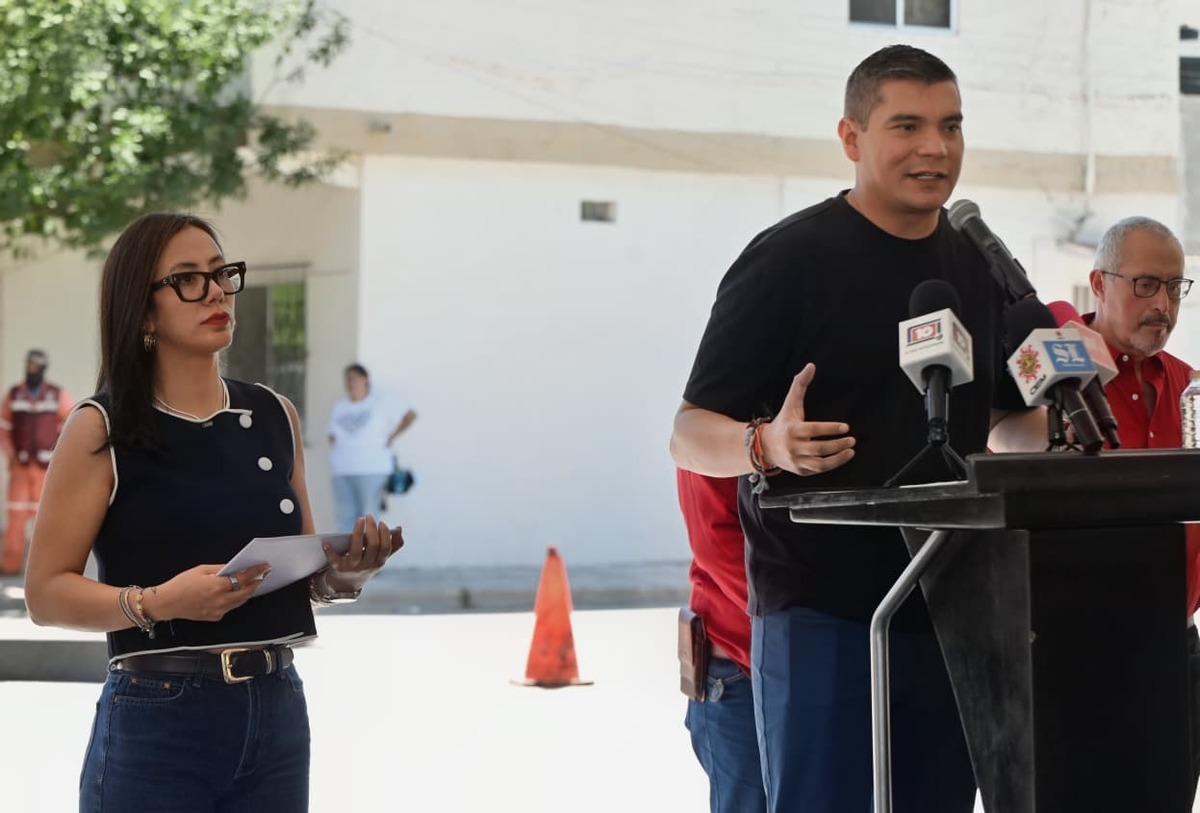 Betzabé Martínez afirmó que los fondos se destinarán a obras para atender el rezago histórico.| Cortesía Ayuntamiento de Gómez Palacio.