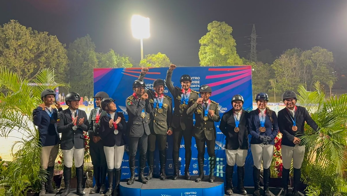 Jinetes del Ejército Mexicano ganan dos medallas de oro en los Juegos Centroamericanos 2026 (Especial)