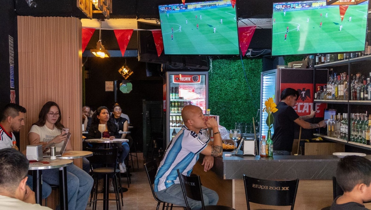 El Mundial generó una derrama de más de dos mil 500 millones de dólares, según la Canirac | Foto: Cuartoscuro