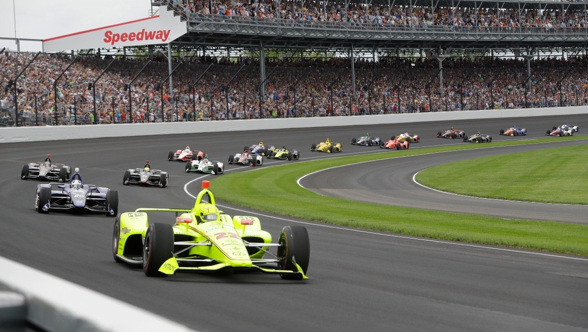 IndyCar presentó el IR-28, monoplaza más ligero y veloz que buscará mejorar la competencia y la seguridad a partir de 2028. (Agencia AP)