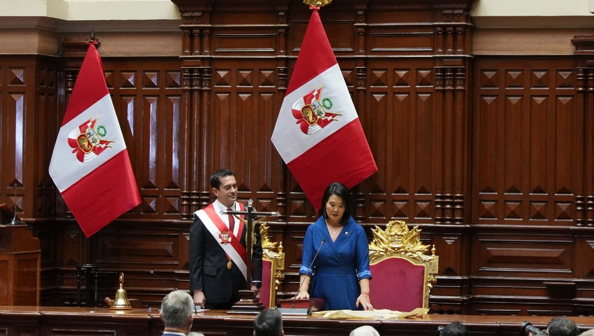 Keiko Fujimuri asume presidencia de Perú | AFP