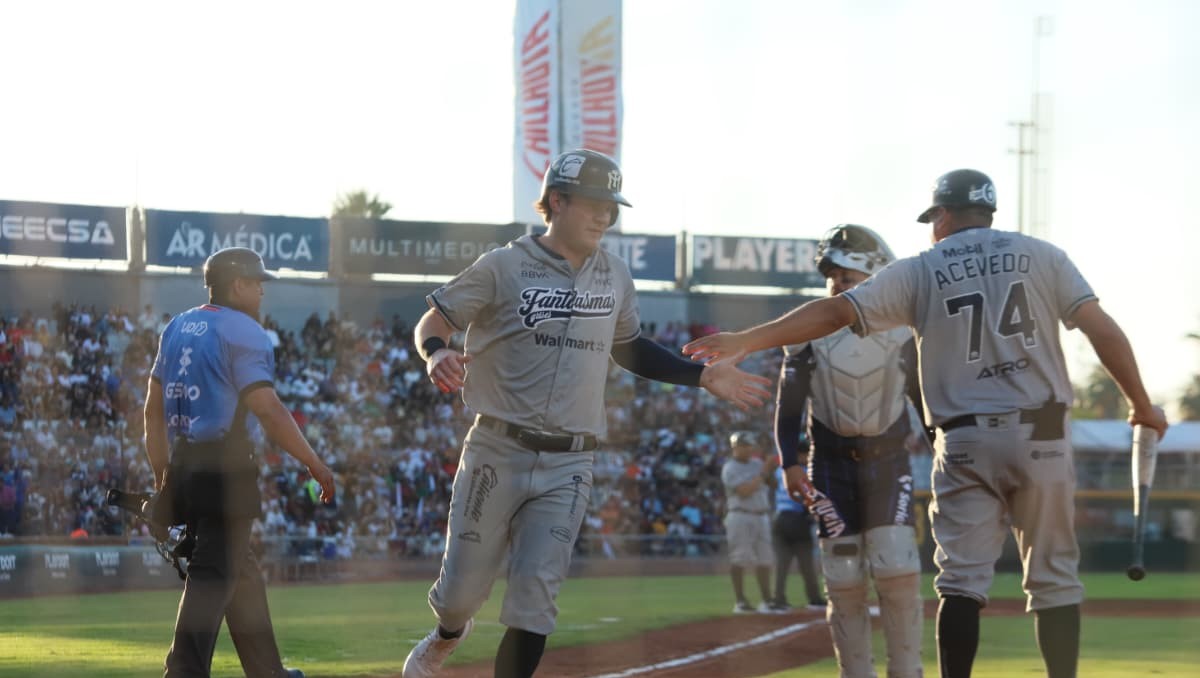 Sultanes de Monterrey tienen una serie decisiva ante Caliente de Durango (Verónica Rivera)