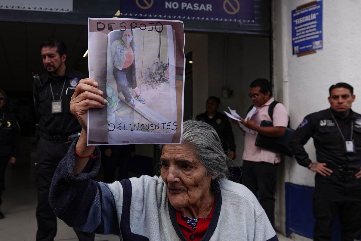 Algunas de las víctimas de despojos incluso han sido agredidas | Foto: Cuartoscuro.