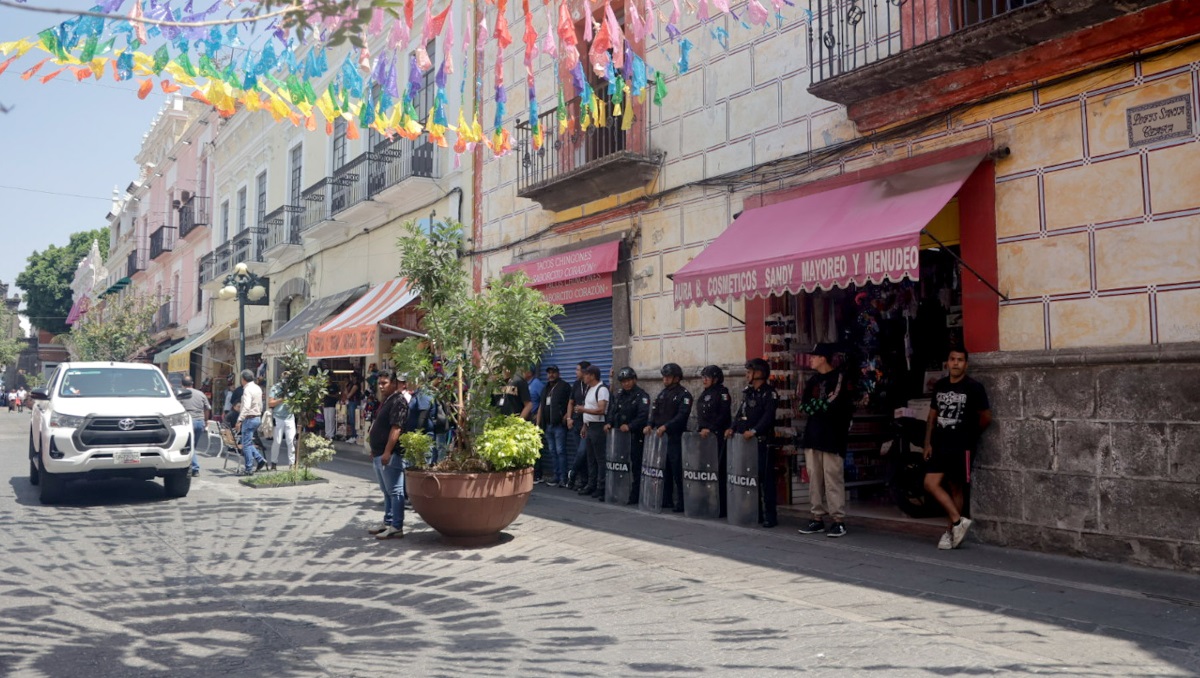 Analizan que calle de los Dulces de Puebla sea 100 por ciento peatonal