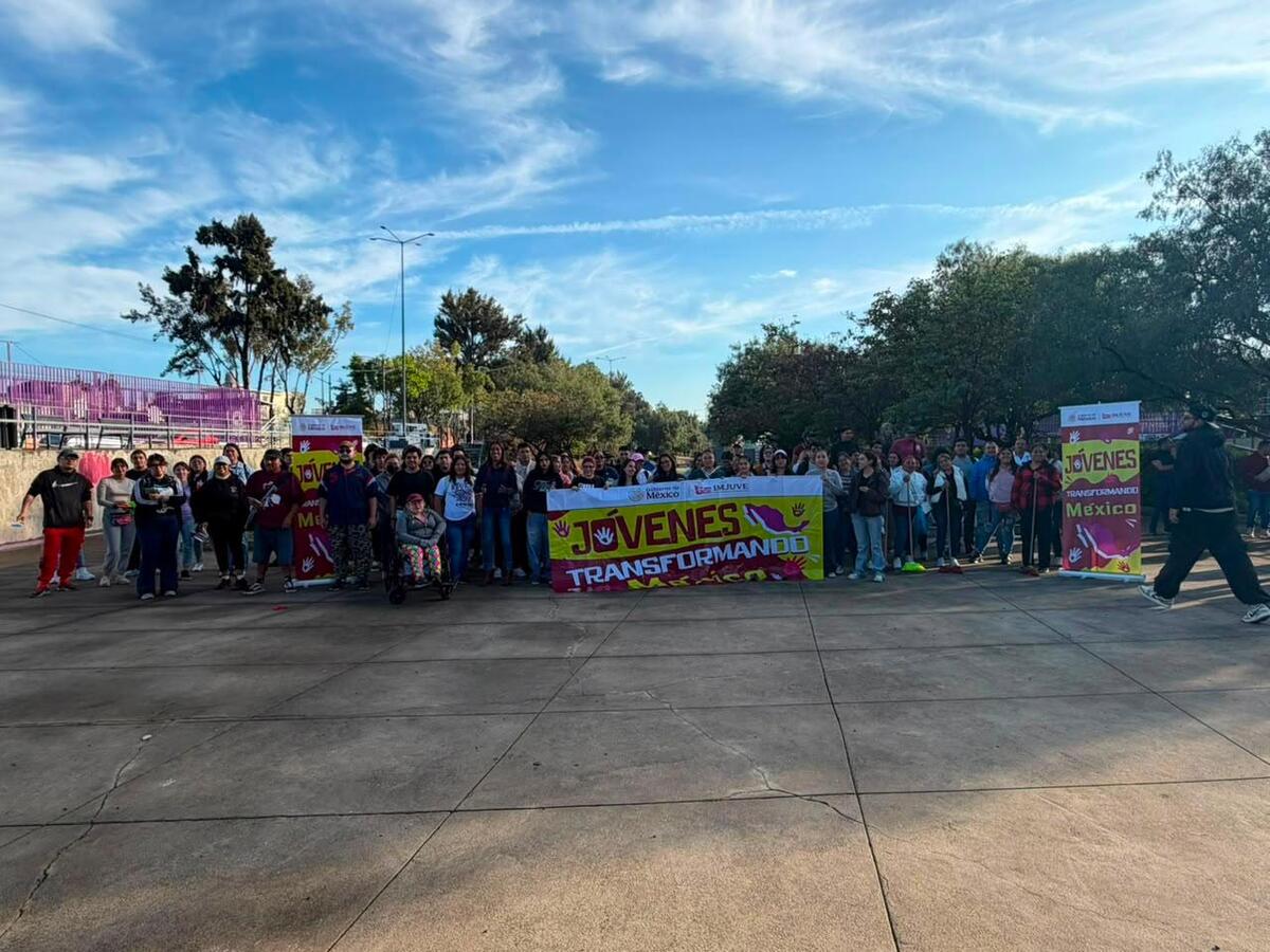 A la convocatoria se sumaron beneficiarios del programa Jóvenes Construyendo el Futuro. (Foto: especial)