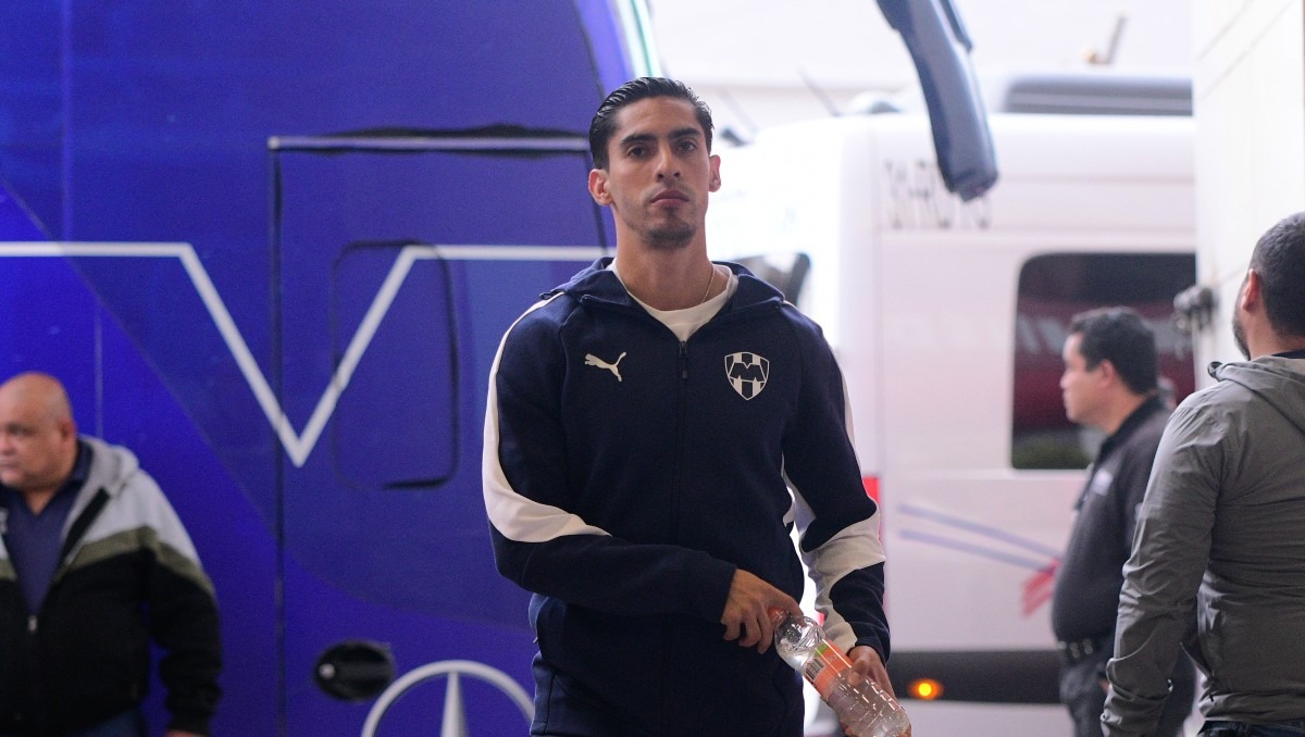 Érick Aguirre regresa a los entrenamientos de Rayados tras su lesión (Imago7)