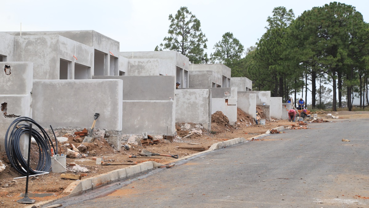 Falta de reserva reduce construcción de vivienda en Puebla: Canadevi | EsImagen
