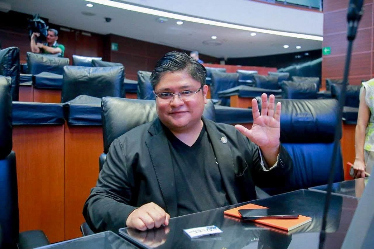 Gibrán Ramírez pidió atender el deterioro institucional y la violencia en la entidad. | Foto: Especial