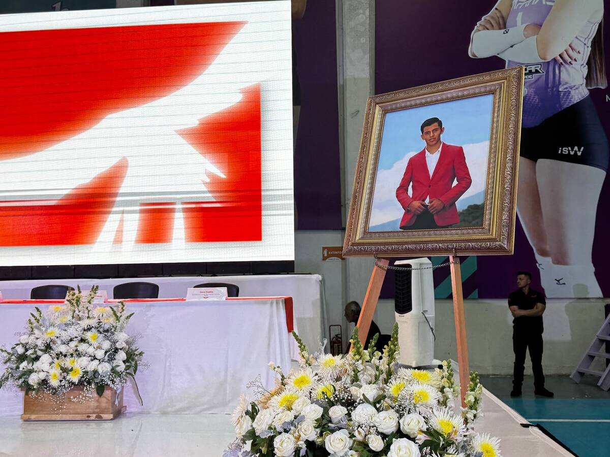 Rodrigo Ramos asume la dirigencia de Jóvenes en Movimiento Jalisco en ceremonia marcada por el homenaje a Adrián Salinas