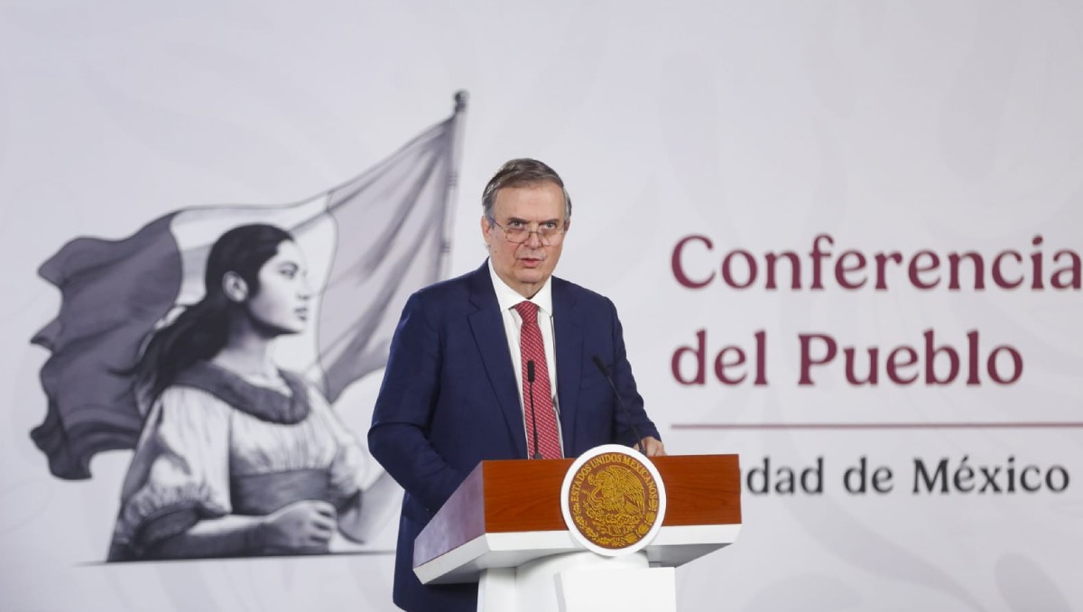 Marcelo Ebrard destacó la creación de 500 empleos de Kia en este año. | Foto: Araceli López