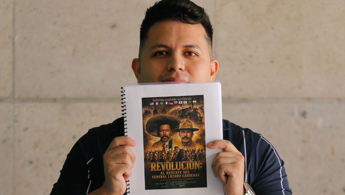El autor recopiló notas periodísticas y comenzó a documentar las batallas en las que estuvo presente. | Manuel Guadarrama