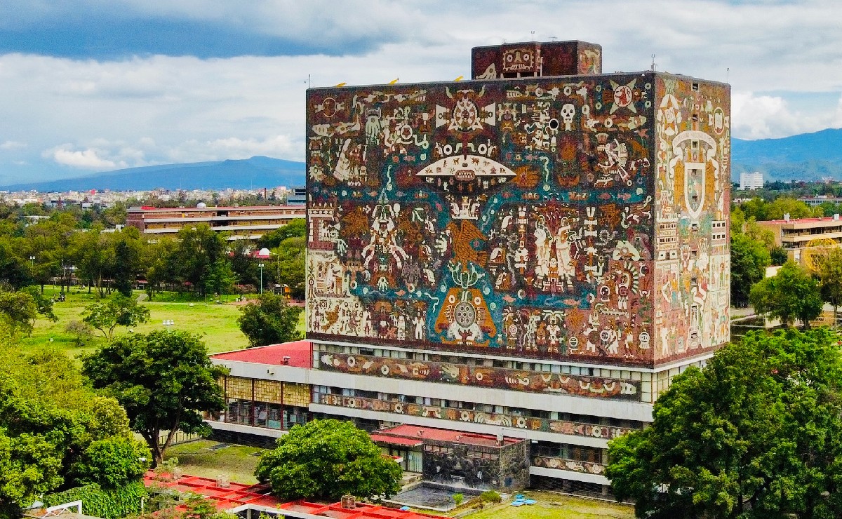 Biblioteca central de la UNAM. (Wikimedia Commons)
