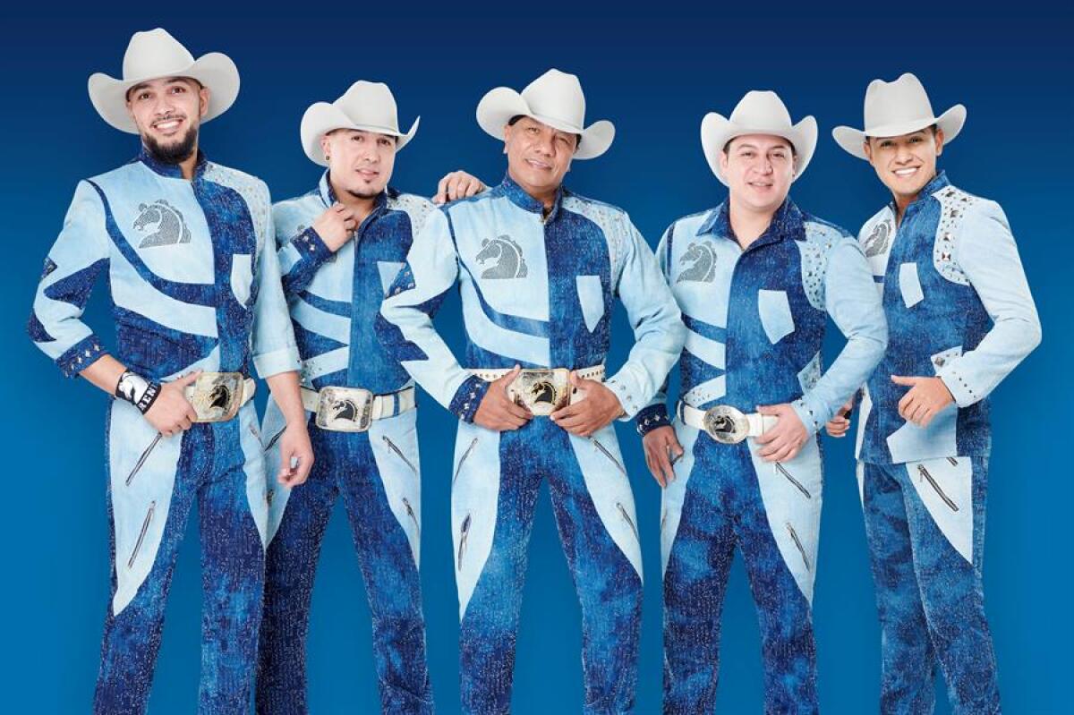 Desde Bronco hasta Espinoza Paz se encontrarán el Teatro del Pueblo. (Redes Sociales)