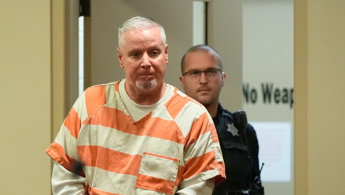 Su hijo Colt Gray, de 16 años, ya fue condenado a cadena perpetua sin libertad condicional. | Foto: AP