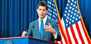 Kevin Warsh reiteró su compromiso de combatir la inflación. SHAWN THEW/EFE
