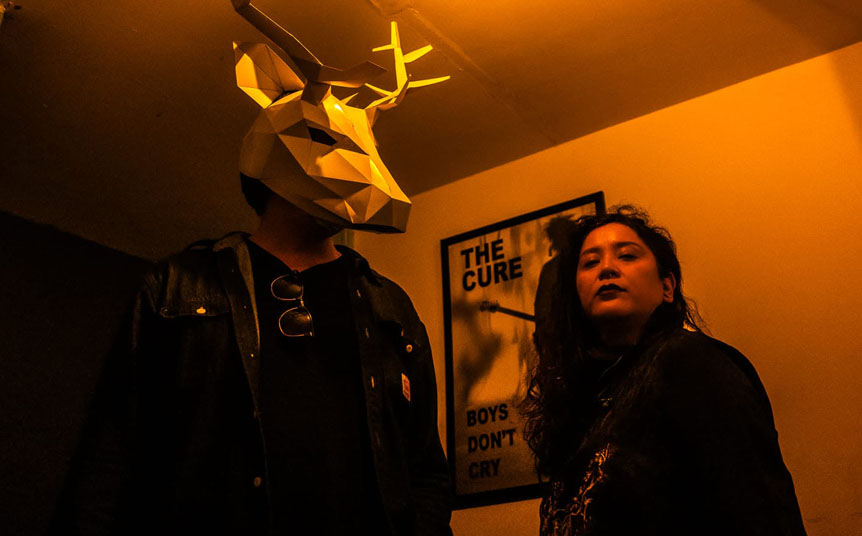 Adriana Martínez y Miguel Bastida conforman este dúo que fusiona trip hop y electrónica (Foto: Cortesía)