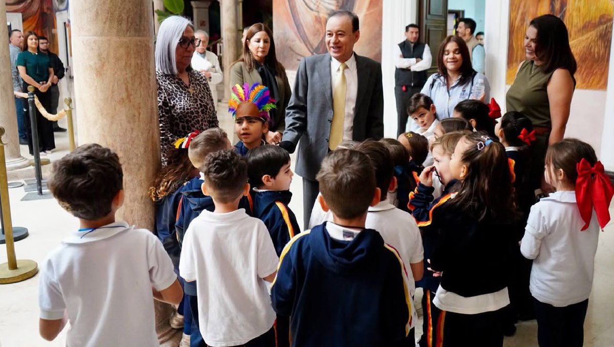 El gobernador Alfonso Durazo, anuncia el regreso a clases  para los diferentes niveles educativos en Sonora. | Especial